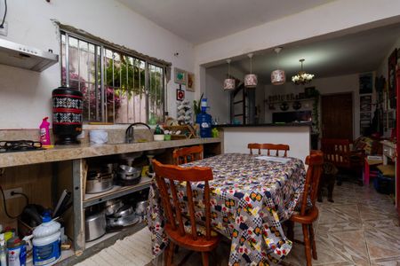 Casa para alugar com 180m², 2 quartos e 1 vagaCozinha