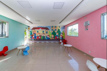 Apartamento à venda com 48m², 2 quartos e 1 vaga Apartamento à venda com 48m², 2 quartos e 1 vagaÁrea comum