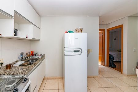 Apartamento à venda com 48m², 2 quartos e 1 vaga Apartamento à venda com 48m², 2 quartos e 1 vagaCozinha