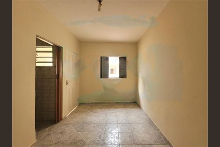 Casa à venda com 83m², 2 quartos e 1 vaga