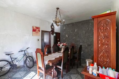 Casa à venda com 155m², 3 quartos e 2 vagas Casa à venda com 155m², 3 quartos e 2 vagasCopa