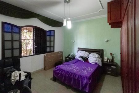 Casa à venda com 155m², 3 quartos e 2 vagas Casa à venda com 155m², 3 quartos e 2 vagasSuíte