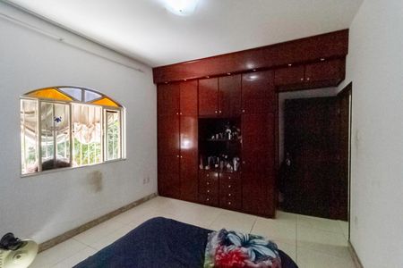 Casa à venda com 155m², 3 quartos e 2 vagas Casa à venda com 155m², 3 quartos e 2 vagasQuarto 2