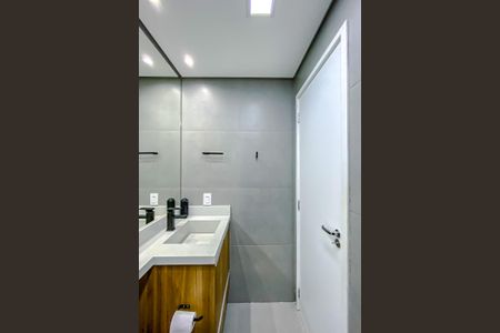 Casa de condomínio à venda com 48m², 2 quartos e 1 vagaBanheiro