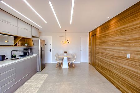 Casa de condomínio à venda com 48m², 2 quartos e 1 vagaSala