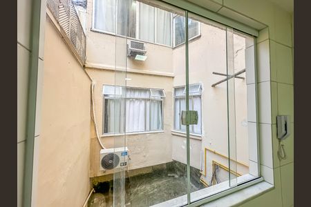 Apartamento à venda com 55m², 2 quartos e sem vagaÁrea comum
