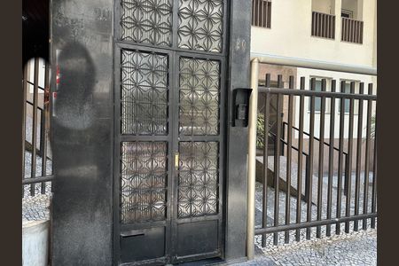 Apartamento à venda com 55m², 2 quartos e sem vagaFachada