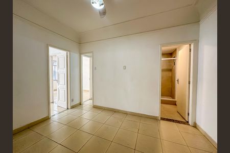 Apartamento à venda com 55m², 2 quartos e sem vagaSala