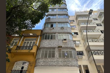 Apartamento à venda com 55m², 2 quartos e sem vagaFachada