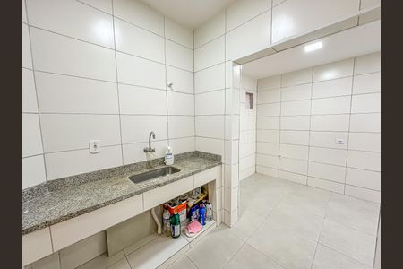 Apartamento à venda com 55m², 2 quartos e sem vagaCozinha