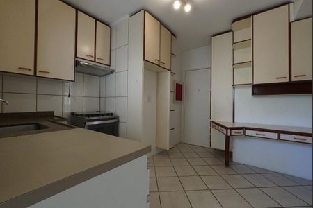 Apartamento para alugar com 102m², 3 quartos e 1 vagaCozinha