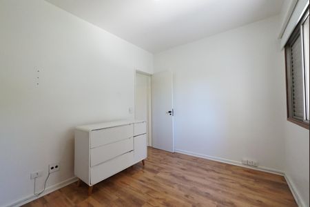 Apartamento para alugar com 102m², 3 quartos e 1 vagaQuarto 2
