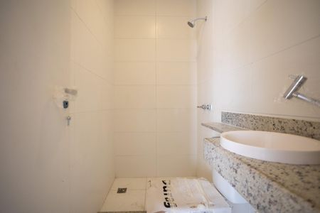 Casa para alugar com 80m², 2 quartos e sem vaga Casa para alugar com 80m², 2 quartos e sem vagaBanheiro Suite