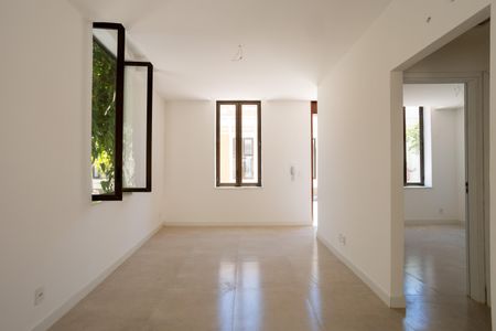 Casa para alugar com 80m², 2 quartos e sem vaga Casa para alugar com 80m², 2 quartos e sem vagaSala