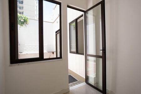 Casa para alugar com 80m², 2 quartos e sem vaga Casa para alugar com 80m², 2 quartos e sem vagaQuarto de Serviço