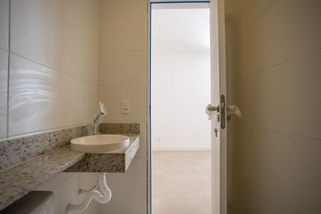 Casa para alugar com 80m², 2 quartos e sem vaga Casa para alugar com 80m², 2 quartos e sem vagaBanheiro Suite