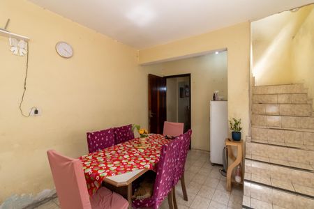 Casa à venda com 125m², 4 quartos e 2 vagasCopa