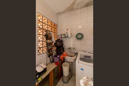 Casa à venda com 125m², 4 quartos e 2 vagasArea de Serviço