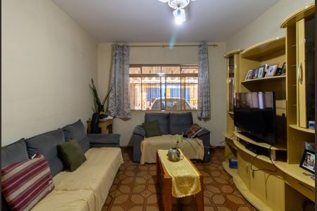 Casa à venda com 125m², 4 quartos e 2 vagasSala