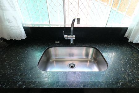 Casa à venda com 200m², 3 quartos e 2 vagasCozinha - Pia