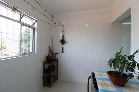 Casa à venda com 200m², 3 quartos e 2 vagasÁrea de Serviço