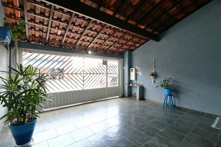 Casa à venda com 200m², 3 quartos e 2 vagasGaragem