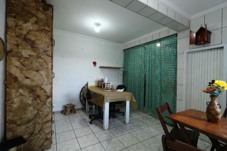 Casa à venda com 200m², 3 quartos e 2 vagasÁrea Gourmet