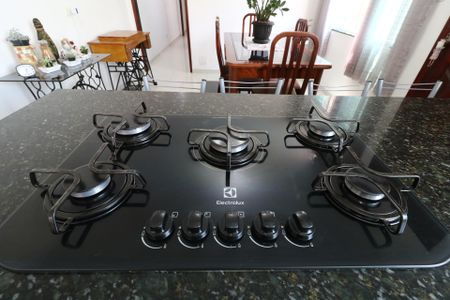 Casa à venda com 200m², 3 quartos e 2 vagasCozinha - Cooktop