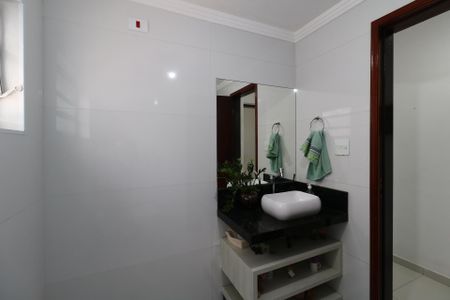 Casa à venda com 200m², 3 quartos e 2 vagasLavabo