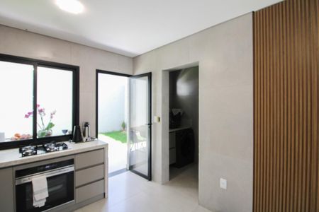 Casa à venda com 192m², 3 quartos e 2 vagasCozinha