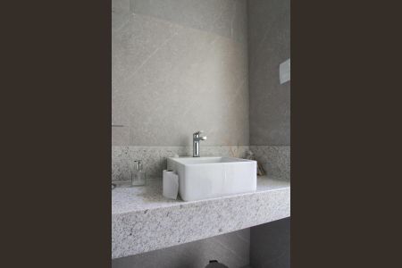 Casa à venda com 192m², 3 quartos e 2 vagasLavabo