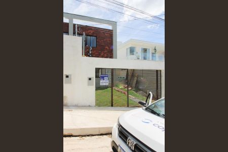 Casa à venda com 192m², 3 quartos e 2 vagasFachada e placa