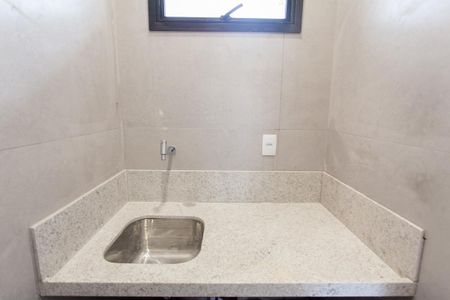 Casa à venda com 192m², 3 quartos e 2 vagasÁrea de Serviço