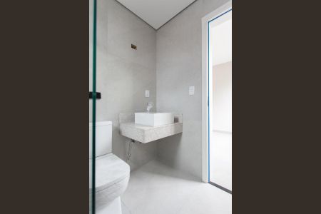 Casa à venda com 192m², 3 quartos e 2 vagasBanheiro da Suíte 2