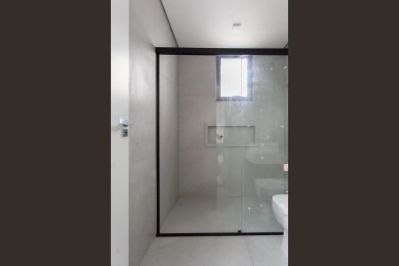 Casa à venda com 192m², 3 quartos e 2 vagasBanheiro da Suíte 2