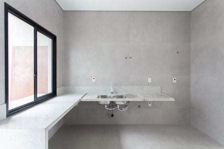 Casa à venda com 192m², 3 quartos e 2 vagasCozinha