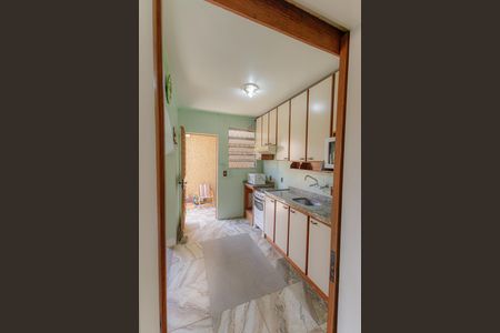 Casa para alugar com 130m², 2 quartos e 3 vagas Casa para alugar com 130m², 2 quartos e 3 vagasCozinha