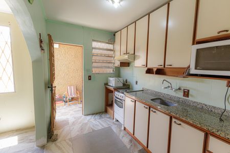 Casa para alugar com 130m², 2 quartos e 3 vagas Casa para alugar com 130m², 2 quartos e 3 vagasCozinha