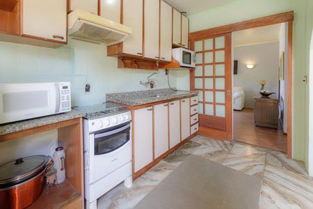 Casa para alugar com 130m², 2 quartos e 3 vagas Casa para alugar com 130m², 2 quartos e 3 vagasCozinha