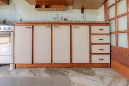 Casa para alugar com 130m², 2 quartos e 3 vagas Casa para alugar com 130m², 2 quartos e 3 vagasCozinha