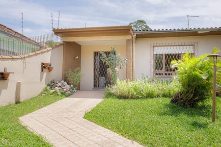 Casa para alugar com 130m², 2 quartos e 3 vagas Casa para alugar com 130m², 2 quartos e 3 vagasFachada