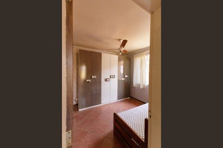 Casa para alugar com 130m², 2 quartos e 3 vagas Casa para alugar com 130m², 2 quartos e 3 vagasQuarto 1