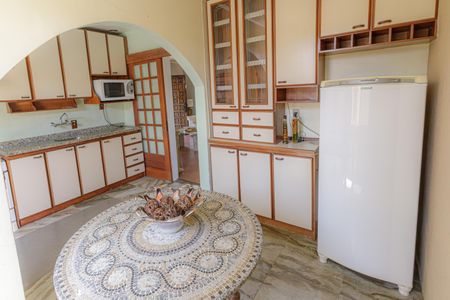 Casa para alugar com 130m², 2 quartos e 3 vagas Casa para alugar com 130m², 2 quartos e 3 vagasCozinha