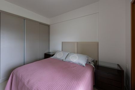 Apartamento para alugar com 75m², 2 quartos e 2 vagas Apartamento para alugar com 75m², 2 quartos e 2 vagasSuíte