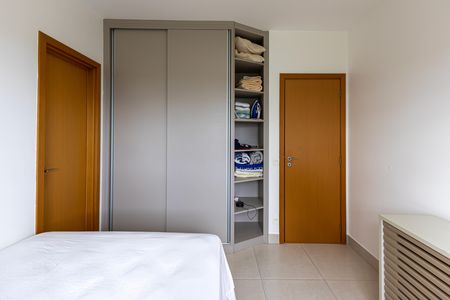 Apartamento para alugar com 75m², 2 quartos e 2 vagas Apartamento para alugar com 75m², 2 quartos e 2 vagasSuíte 2