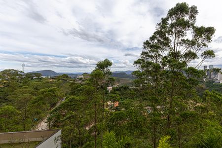 Apartamento para alugar com 75m², 2 quartos e 2 vagas Apartamento para alugar com 75m², 2 quartos e 2 vagasVista da Varanda do Quarto