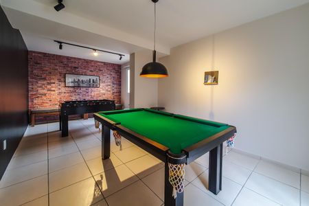 Apartamento à venda com 55m², 2 quartos e sem vagaÁrea comum