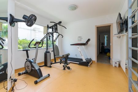 Apartamento à venda com 270m², 3 quartos e 5 vagas Apartamento à venda com 270m², 3 quartos e 5 vagasAcademia