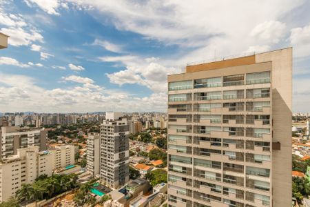 Apartamento à venda com 270m², 3 quartos e 5 vagas Apartamento à venda com 270m², 3 quartos e 5 vagasVista da Suíte 3