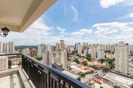 Apartamento à venda com 270m², 3 quartos e 5 vagas Apartamento à venda com 270m², 3 quartos e 5 vagasVaranda da Sala 2